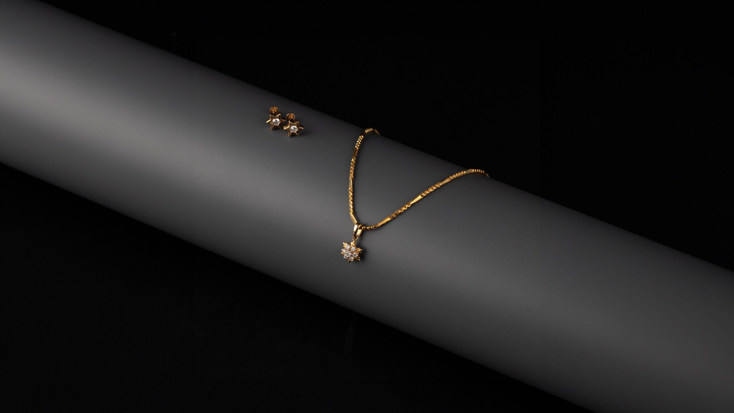 third slider product image